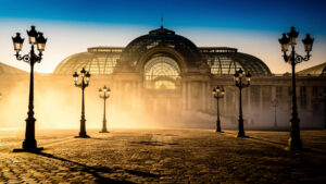 Paris 8e : le préfet de police inaugure le nouveau commissariat sous le Grand Palais