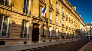 Paris : le préfet Faure visite le BASM et l&rsquo;IPPP pour soutenir les agents