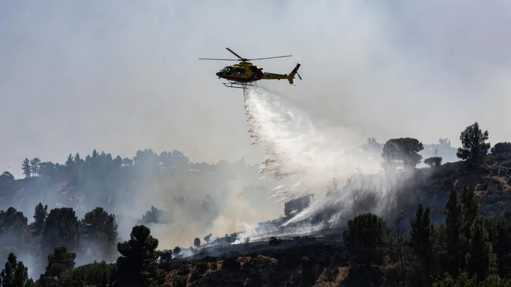 Perpignan : deux incendies près de la ville, 3 500 m² brûlés et 105 pompiers mobilisés