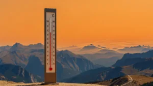 Pyrénées-Atlantiques : le numéro vert Canicule Info Service activé jusqu&rsquo;à la fin de la vague de chaleur