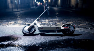 Reims : enquête ouverte après la mort d&rsquo;un adolescent de 17 ans à trottinette avenue Jean-Jaurès