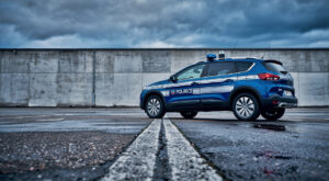 Rennes : 71 Citroën C5 Aircross produits à La Janais livrés à la police et la gendarmerie