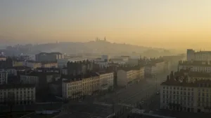 Rhône : le préfet active le niveau information-recommandation pollution à l&rsquo;ozone en raison de la canicule