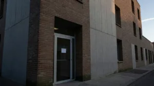 Roubaix : cambriolage à la Mission locale, locaux fermés temporairement après le vol d'ordinateurs et téléphones