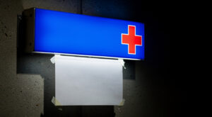 Saint-Hilaire-du-Harcouët : le maire dépose un recours contre la fermeture définitive des urgences de nuit