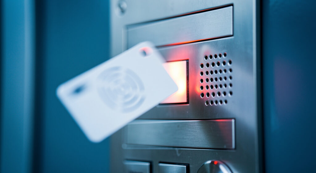 SDIS 38 : 17 casernes équipées de badges Vigik pour des interventions plus rapides