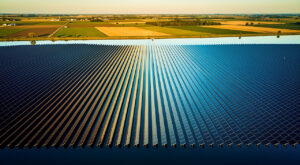 SDIS51 : les plongeurs s&rsquo;entraînent sur la plus grande centrale solaire flottante d&rsquo;Europe