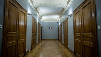 Strasbourg : l'IGA enquête sur le management du préfet Amaury de Saint-Quentin