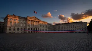 Tours : un rassemblement d&rsquo;extrême droite pour Louis réunit 60 personnes place de la Préfecture