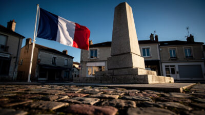 Troyes : Jordan Guitton et Pierre Brochet aux côtés des anciens combattants d'Indochine