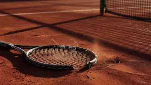 Vague de blessures : Alcaraz, Sinner, Fils absents à Roland-Garros, le débat sur la durée des matchs relancé
