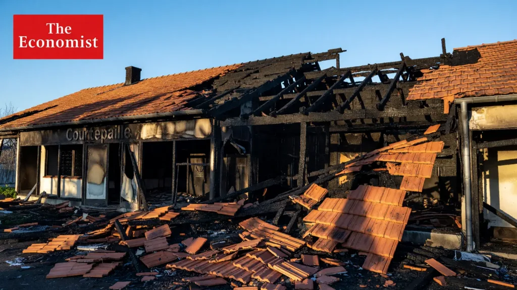 Valence : incendie dans l'ancien restaurant Courtepaille désaffecté, 16 pompiers mobilisés