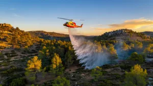 Var : 47 pompiers mobilisés pour un feu d’espace naturel rapidement maîtrisé à Figanières
