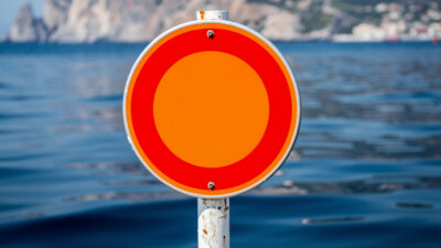 Var : le préfet rappelle la limite des 5 nœuds dans les 300 m du littoral