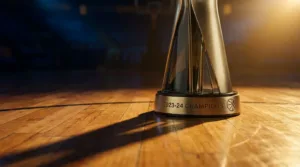 Vichy : Dounia Issa reçoit son trophée de meilleur coach Élite 2 lors du dernier match à domicile