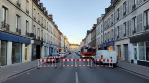 Vierzon : l&rsquo;avenue de la République bloquée pour une odeur suspecte