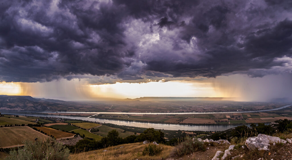 Vigilance jaune orages en Drôme dès 12h : les consignes de la Préfecture