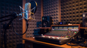 Visite des studios de Comtoise Radio à Luxeuil-les-Bains le 12 juin : 5€, inscription obligatoire