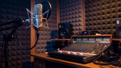 Visite des studios de Comtoise Radio à Luxeuil-les-Bains le 12 juin : 5€, inscription obligatoire