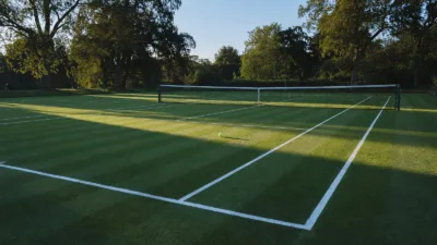 Wimbledon 2026 : Clément Tabur rejoint le 3e tour des qualifs après une victoire en trois sets