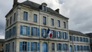 Alençon : le préfet reçoit le directeur national de la sécurité publique