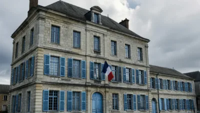 Alençon : le préfet reçoit le directeur national de la sécurité publique