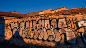 Alès : vague de soutiens nationaux au maire Rivenq après menaces DZ Mafia