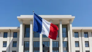 Alpes-Maritimes : feux d&rsquo;artifice, carburants et alcool interdits du 12 au 15 juillet