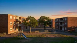 Auby : le sous-préfet rencontre habitants et acteurs pour Quartiers d&rsquo;été
