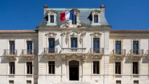 Aude : la nouvelle secrétaire générale de la préfecture nommée chevalier