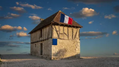 Bethon : la nouvelle mairie et l'agence postale inaugurées avec l'appui de l'État