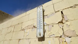 Canicule historique en Tunisie : jusqu'à 48°C ce samedi, 21 gouvernorats en alerte