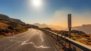 Canicule : le ministre autorise l&rsquo;annulation d&rsquo;une étape du Tour de France 2026