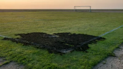 Carmaux : incendie volontaire au stade de la Sérinié en pleine sécheresse