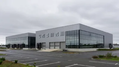 Charleville-Mézières : Benjamin Haddad visite Hanon Systems et ses 40 M€