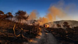 Chartres : 26 pompiers d&rsquo;Eure-et-Loir en renfort dans l&rsquo;Aude