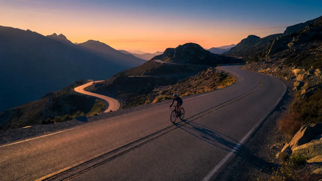Clément Ribas, 28 ans, va parcourir le Tour de France un jour avant les pros pour le cancer