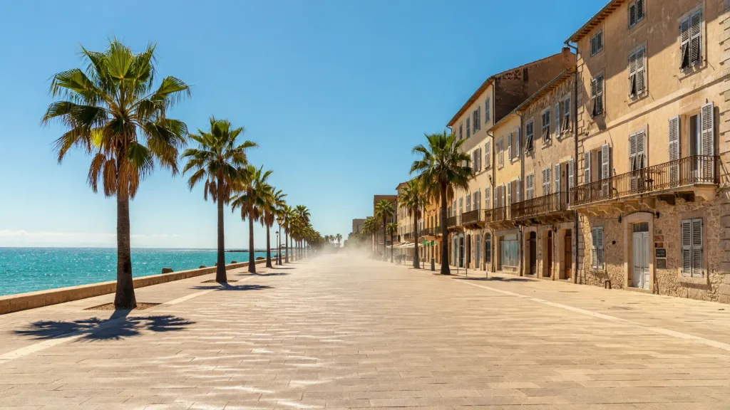 Corse-du-Sud : vigilance orange canicule maintenue dimanche et prolongée lundi