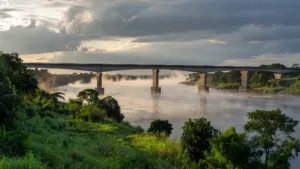 Côte d&rsquo;Ivoire : 24 morts dans la chute d&rsquo;un autocar du pont Bafing