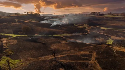 Creuse : l'incendie de Toulx-Sainte-Croix fixé après 50 hectares brûlés