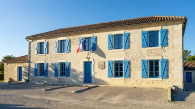 Dordogne : arrêté pour un incendie, il met le feu à sa cellule de garde à vue