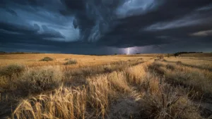 Drôme : vigilance jaune aux orages cette nuit, risque de feux de forêt