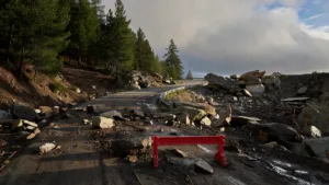 Éboulements en série : l&rsquo;étape reine du Tour vers l&rsquo;Alpe d&rsquo;Huez menacée