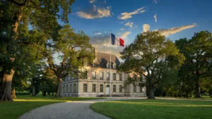 Épinay-sur-Orge : la préfète en visite à la Fondation de Sillery