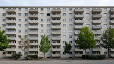 Ermont : le préfet visite les logements sociaux du quartier des Chênes
