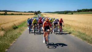Étape 12 : Veistroffer attaque, les sprinteurs attendent à Chalon-sur-Saône