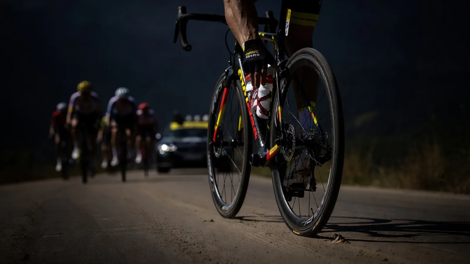 Chiffres clés de la 10e étape du Tour de France 2026 entre Aurillac et Le Lioran, remportée par Mathieu Van der Poel