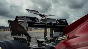 Ferrari déploie son aileron &lsquo;Macarena&rsquo; à Silverstone pour contrer la dégradation des pneus