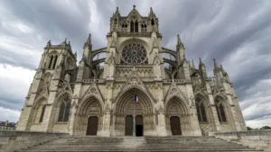 Fin de vie : Mgr Guillet alerte sur le risque pour les plus pauvres