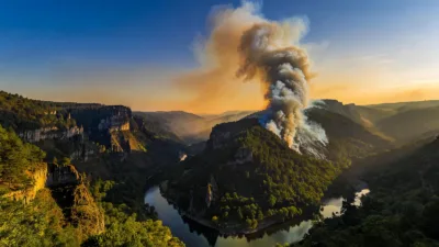Haute-Loire : plus de 100 hectares détruits par un incendie à Saint-Haon, le trafic SNCF perturbé